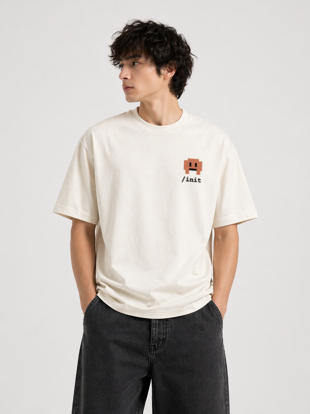 /init Offwhite Unisex Oversized T-Shirt